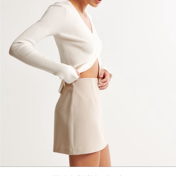 Abercrombie & Fitch Scarlett Mini Skort - Picture 3 of 4